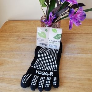 Point Zero Yoga-R Yoga Socks +